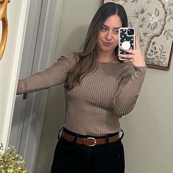 Abercrombie & Fitch Long sleeve sweater - Picture 1 of 4